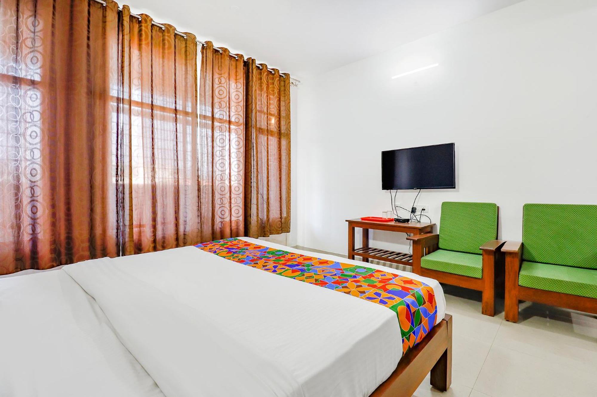 Fabhotel Raj Residency - 1Km From Madikeri Fort Exteriér fotografie