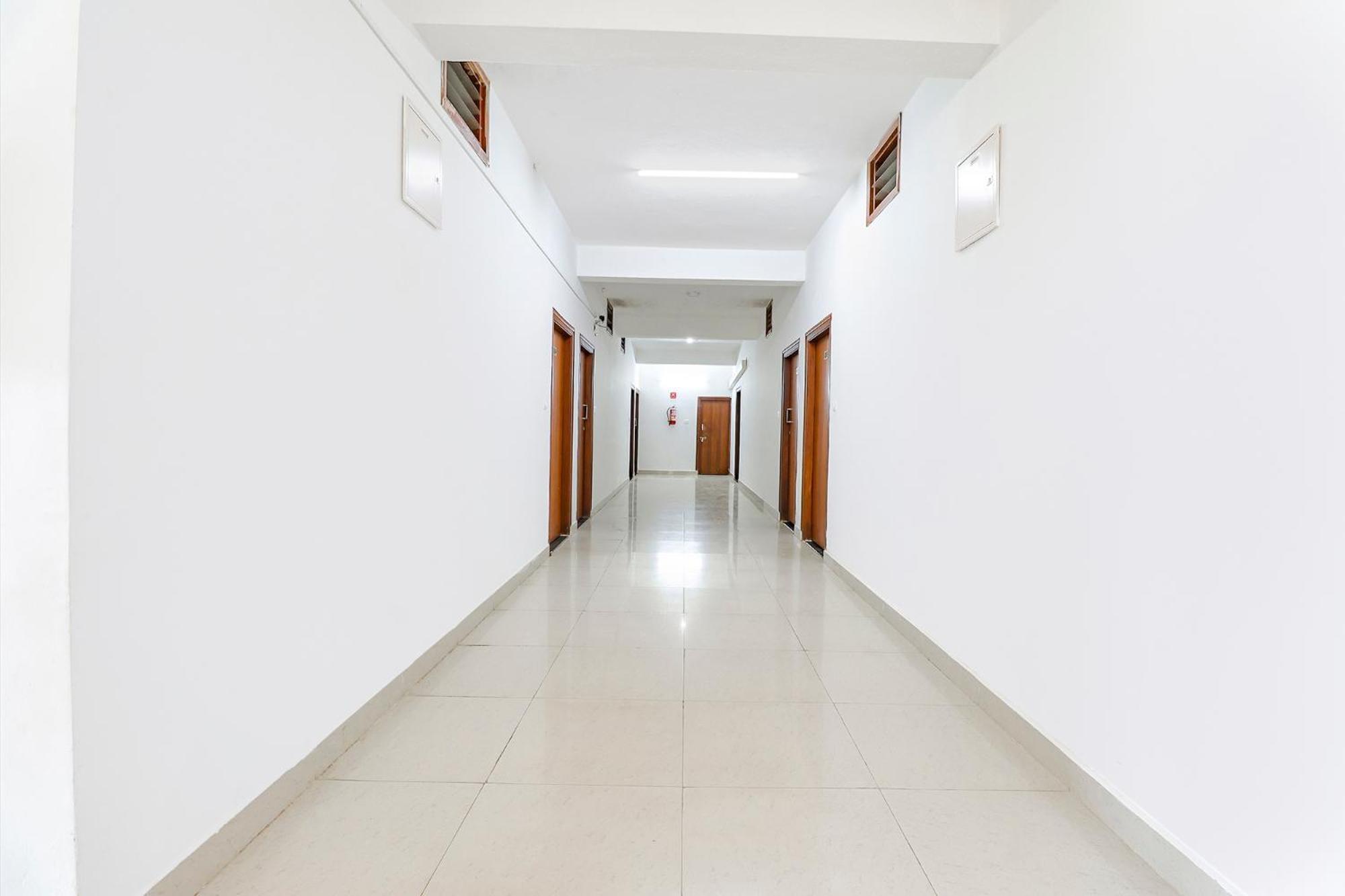 Fabhotel Raj Residency - 1Km From Madikeri Fort Exteriér fotografie