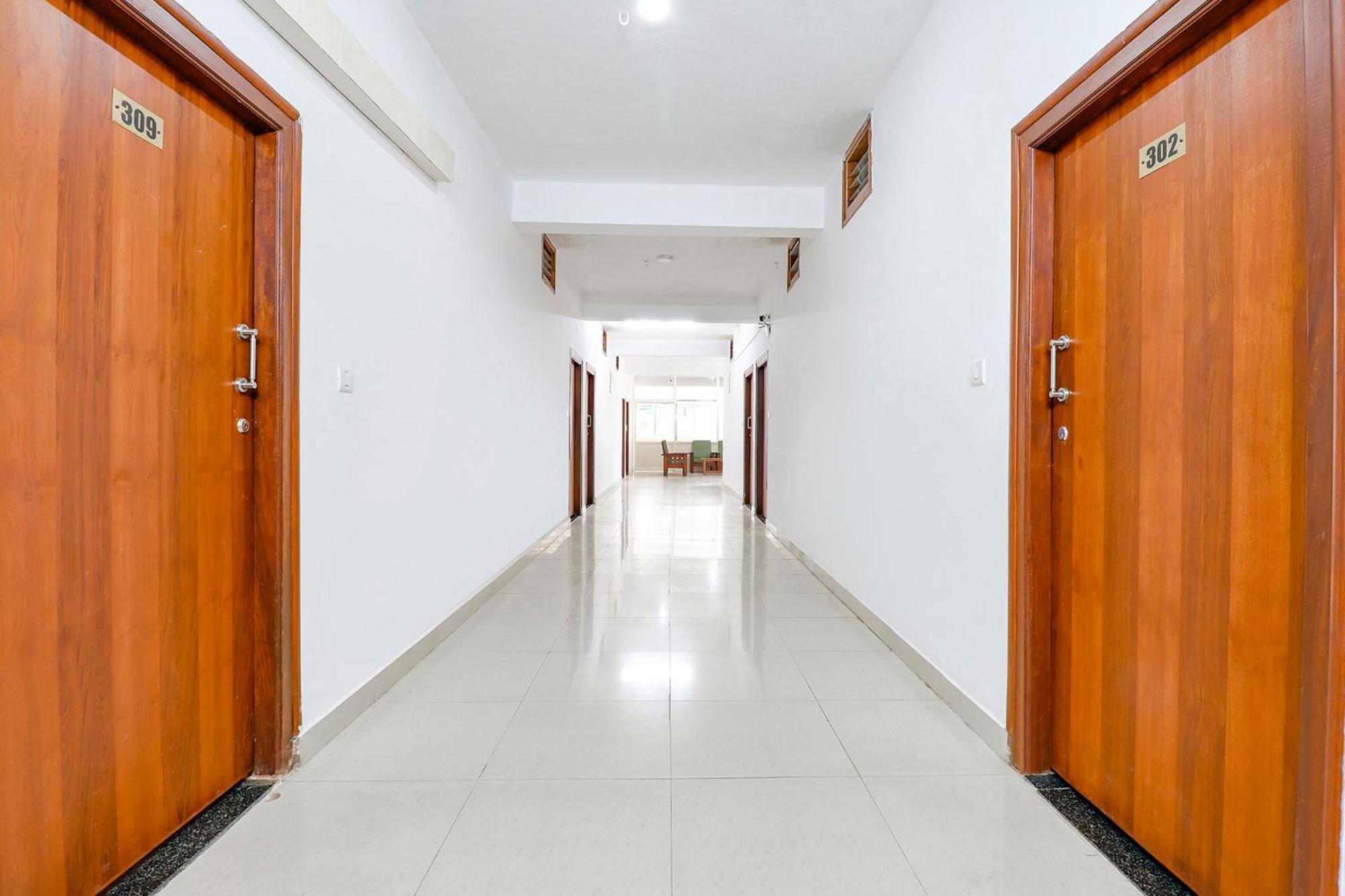 Fabhotel Raj Residency - 1Km From Madikeri Fort Exteriér fotografie